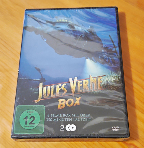 Entertain jules verne - entertain,